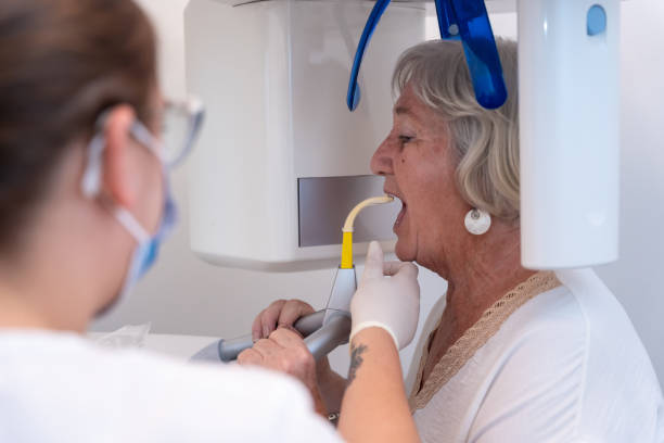 Best Emergency Root Canal Treatment in New Pek, IN